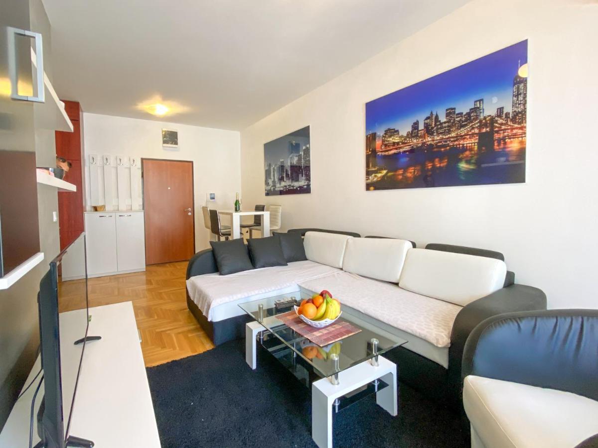 Apartments Luka Bu2 Budva Ngoại thất bức ảnh